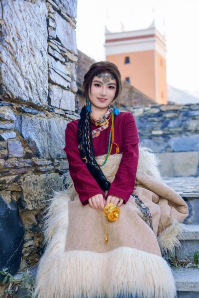 红色
