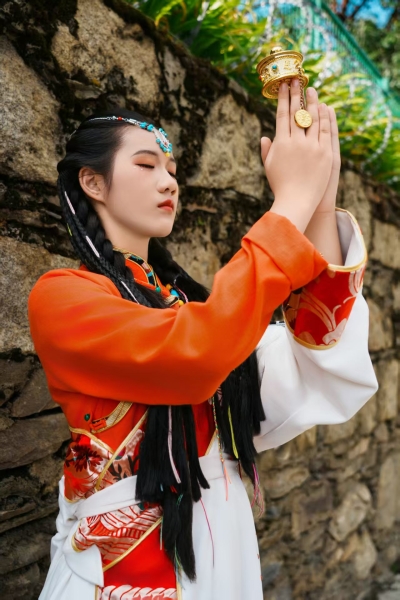 藏式双人